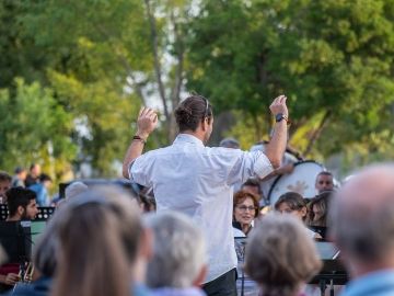 [ÉVÉNEMENT 🎉]

🎶​L’école de musique de Biscarrosse vous prépare une setlist qui décoiffe le 18 mai 2024 ! ✨
🎶​Dès 17h30 venez profiter d’un concert...