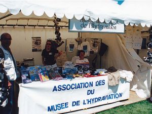 Copie de Stand de l'Association - 2000